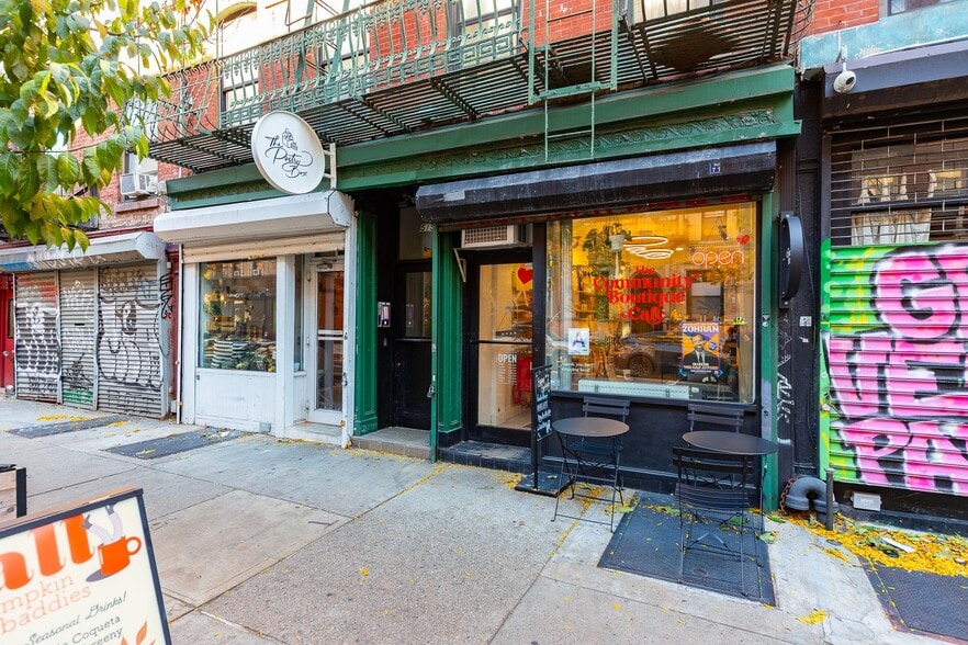 515 E 12th St, New York, NY for sale - Building Photo - Image 3 of 10