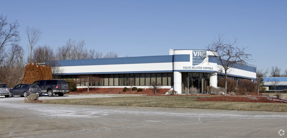 143 Commerce Blvd, Loveland, OH for sale - Primary Photo - Image 1 of 4