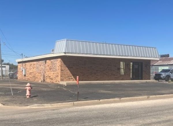 3008 S Pierce St, Amarillo, TX for lease - Building Photo - Image 2 of 14