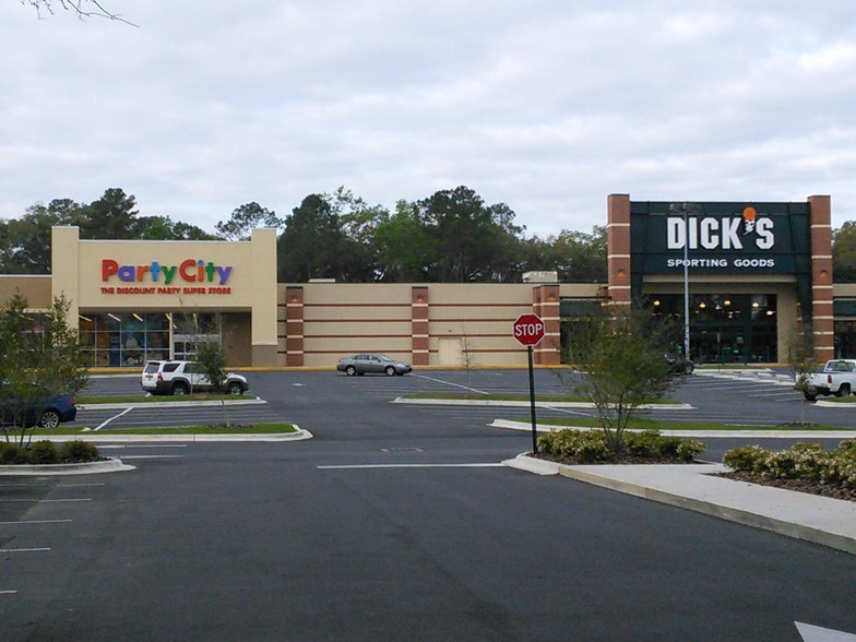 1665-1701 Apalachee Pky, Tallahassee, FL for lease - Building Photo - Image 2 of 8