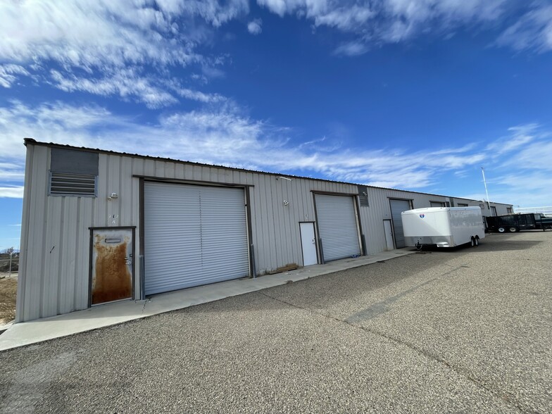 712 W California Ave, Ridgecrest, CA for sale - Building Photo - Image 3 of 32