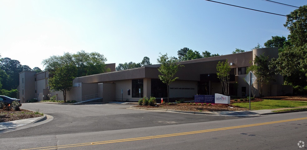 1012 Oberlin Rd, Raleigh, NC for sale - Primary Photo - Image 1 of 1