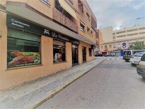 Retail in Torredembarra, Tarragona for lease Interior Photo- Image 1 of 9