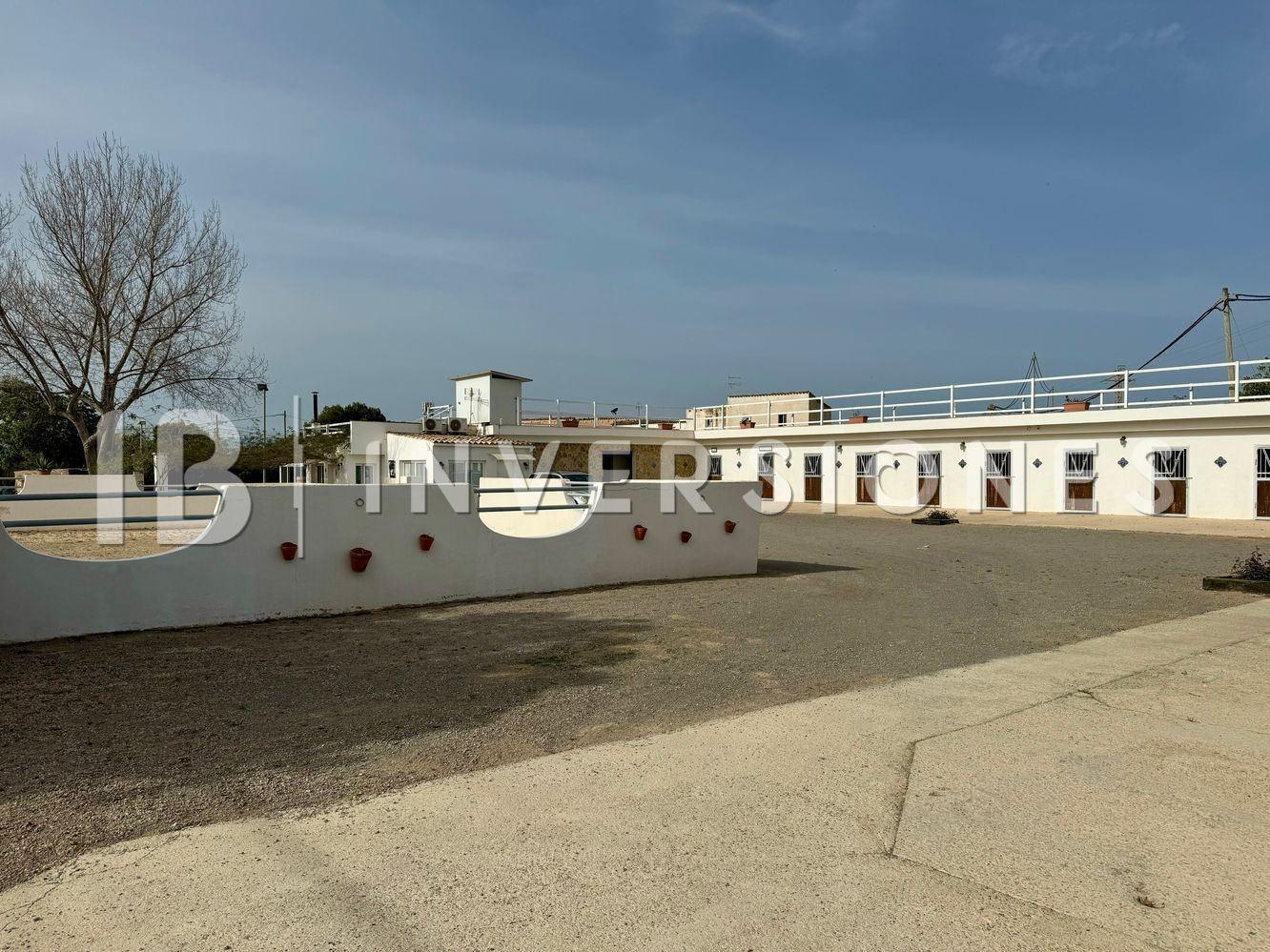 Sports & Entertainment in Palma, Islas Baleares for sale Building Photo- Image 1 of 47