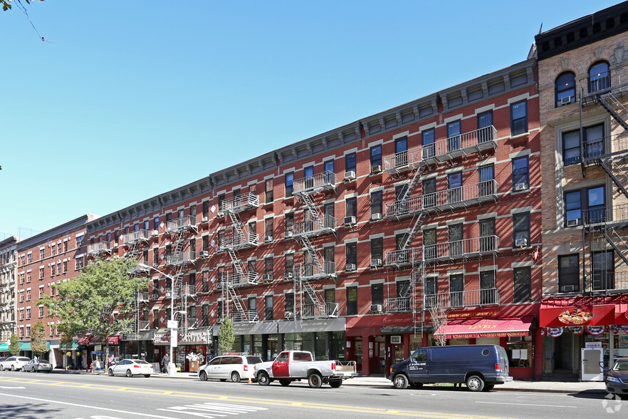 425-437 W 125th St, New York, NY for lease - Building Photo - Image 3 of 6