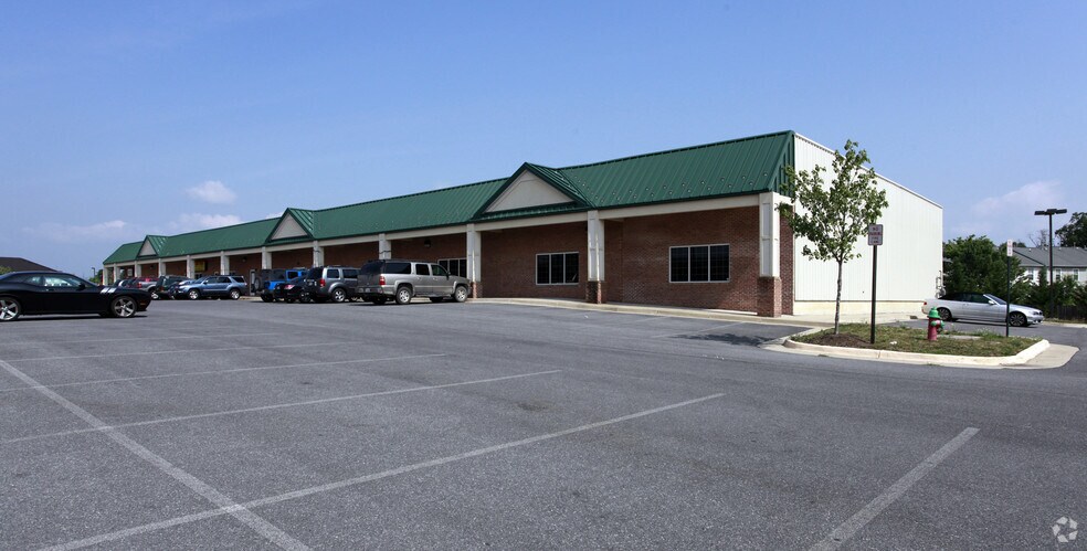 201 Centre Dr, Stephens City, VA for sale - Primary Photo - Image 1 of 1