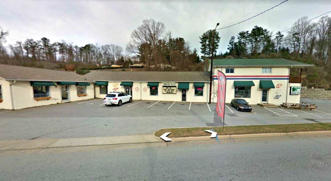 1240 Brevard Rd, Asheville, NC 28806