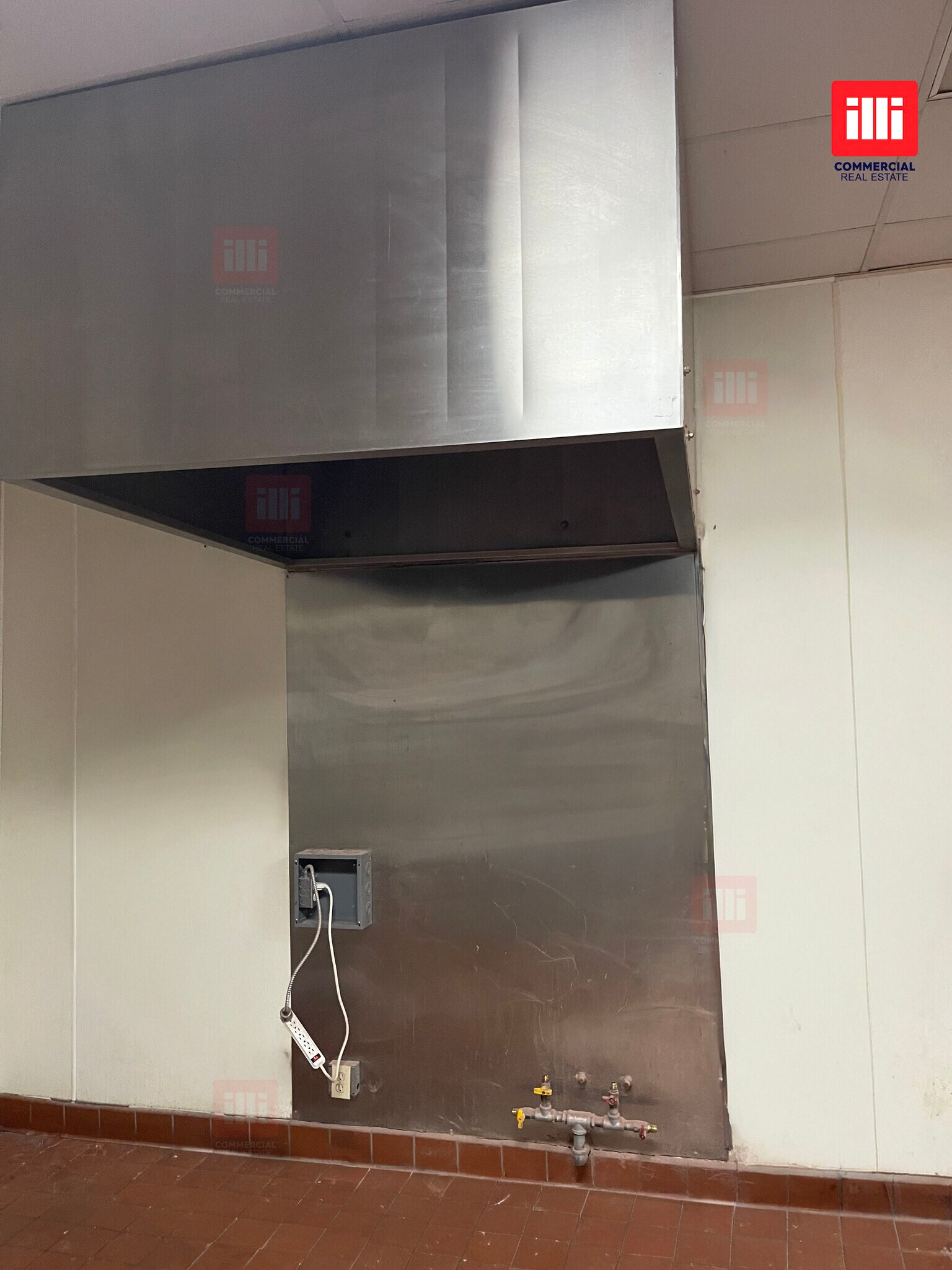 1125-1165 Lindero Canyon Rd, Westlake Village, CA for lease Interior Photo- Image 1 of 4