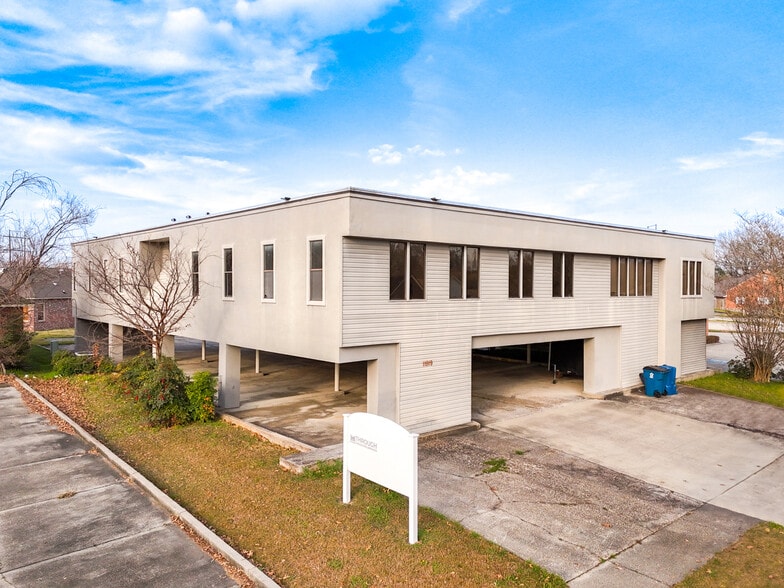 11919 Sunray Ave, Baton Rouge, LA for lease - Building Photo - Image 1 of 5