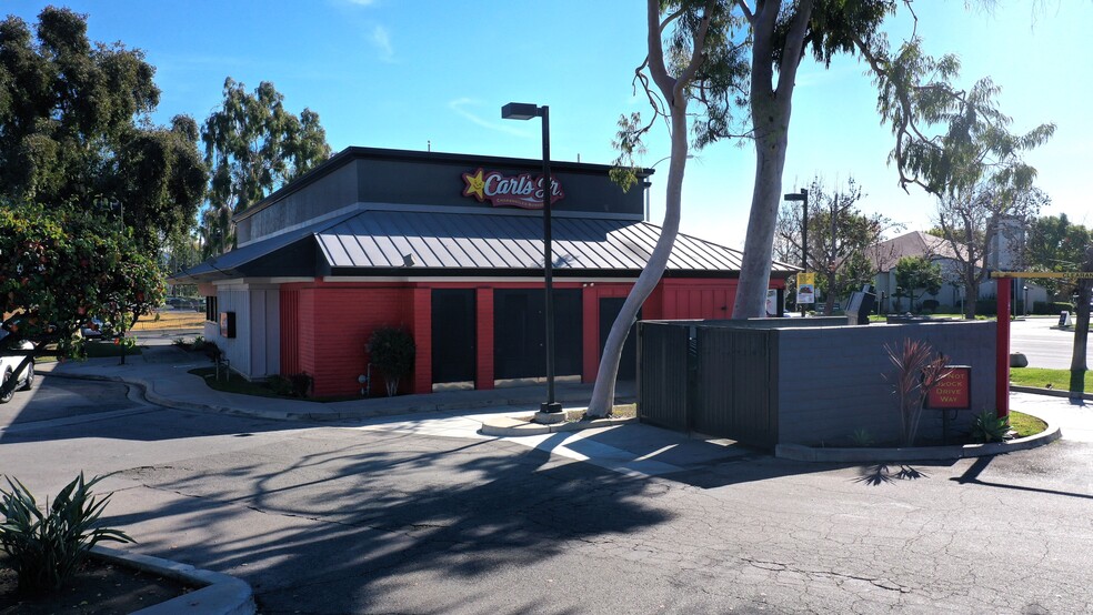 1267-1281 E Imperial Hwy, Placentia, CA for lease - Building Photo - Image 3 of 13