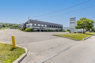 2435 Av Watt, Québec QC - Commercial Real Estate