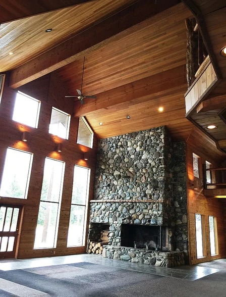 1015 Seeman St, Darrington, WA for lease - Building Photo - Image 2 of 5