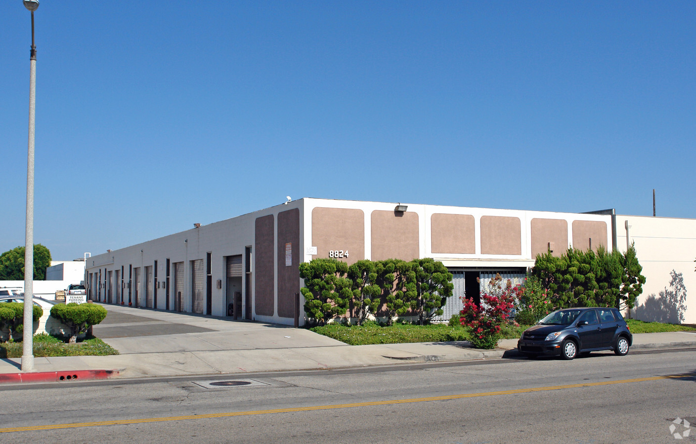 8824-8832 Shirley Ave, Northridge, CA 91324 - Industrial for Lease ...