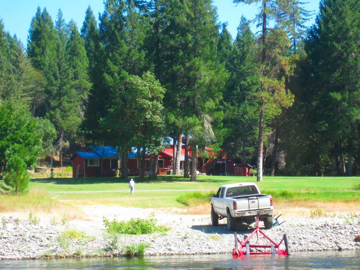 60104 Gordons Ferry Rd, Happy Camp, CA 96039 Land for Sale