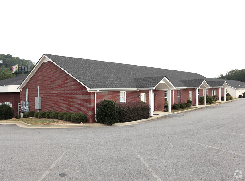 11 Stone Mill Cir, Cartersville, GA for lease - Primary Photo - Image 1 of 14