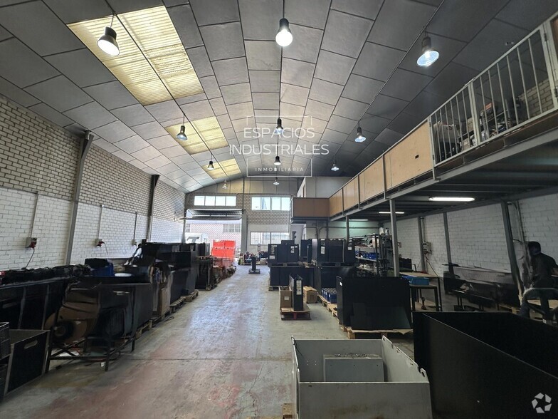 Industrial in Mejorada del Campo, Madrid for sale - Primary Photo - Image 1 of 5