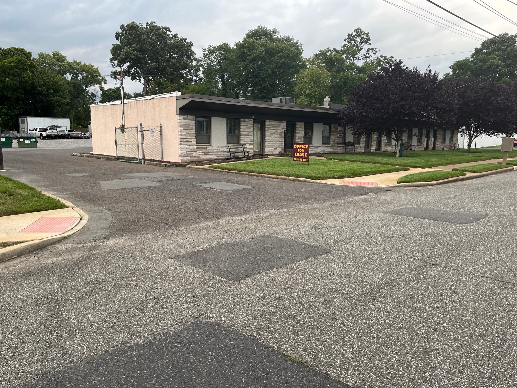 34-44 W Taylor Ave, Hamilton, NJ for lease Building Photo- Image 1 of 9