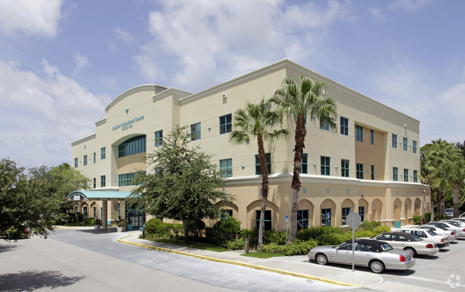 2055 N Military Trl, Jupiter, FL 33458 - Medical Space for Lease ...