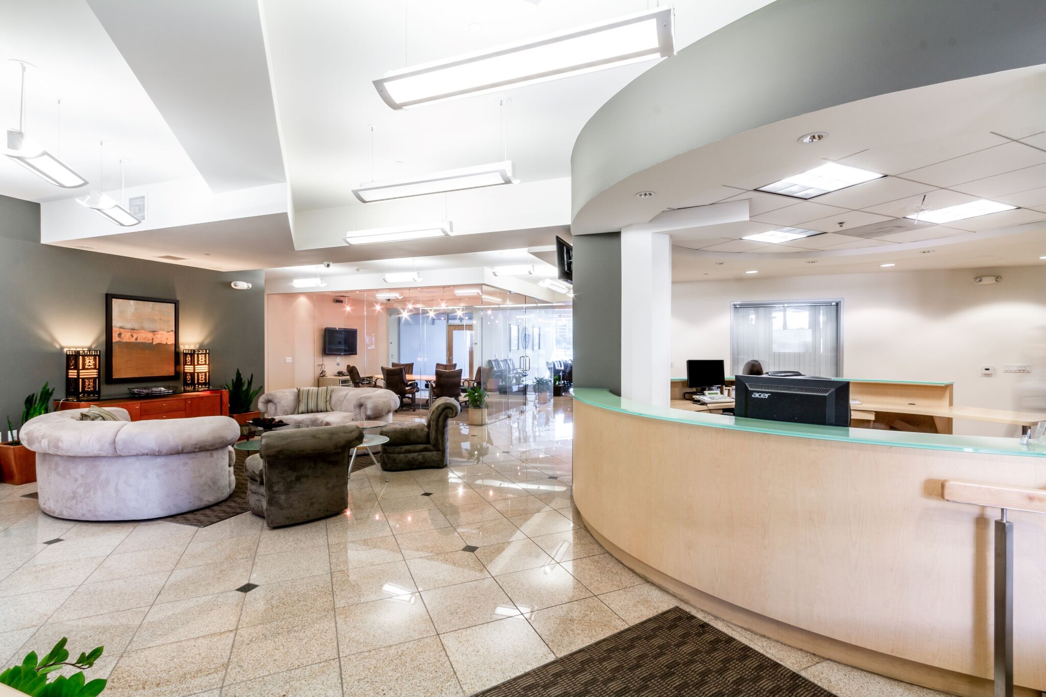 2901 W Coast Hwy, Newport Beach, CA for lease Lobby- Image 1 of 5