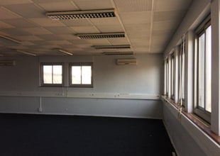 Flex in Décines-Charpieu for sale Interior Photo- Image 2 of 4