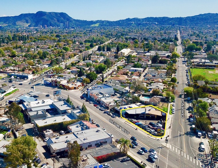 10566 Victory Blvd, North Hollywood, CA for sale - Aerial - Image 1 of 1