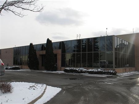 30 Hedgedale Rd, Brampton, ON for sale Primary Photo- Image 1 of 1