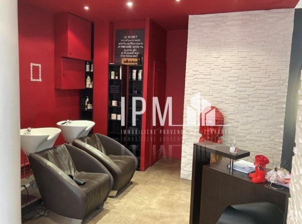 Vente Commerce 42 m² - Photo 1