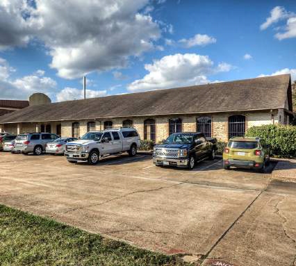 2714 Cypress Point Dr, Missouri City, TX for lease - Building Photo - Image 3 of 7