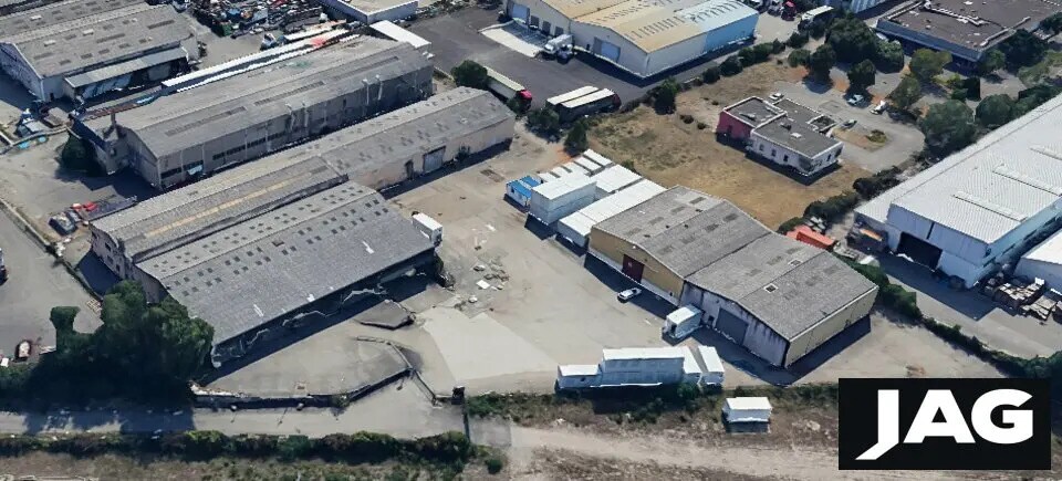 Flex in Jonage for sale Building Photo- Image 1 of 5