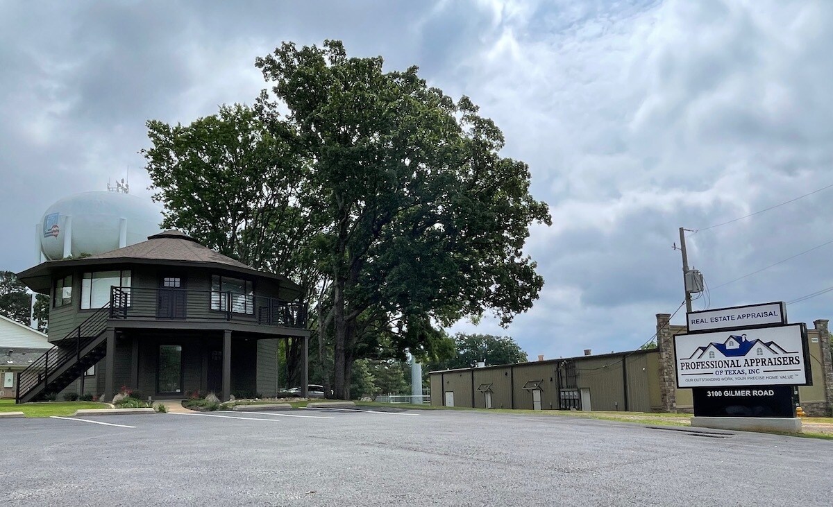 3100 Gilmer Rd, Longview, TX 75604