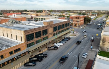 201 N Main St, Taylor, TX for sale Building Photo- Image 2 of 3