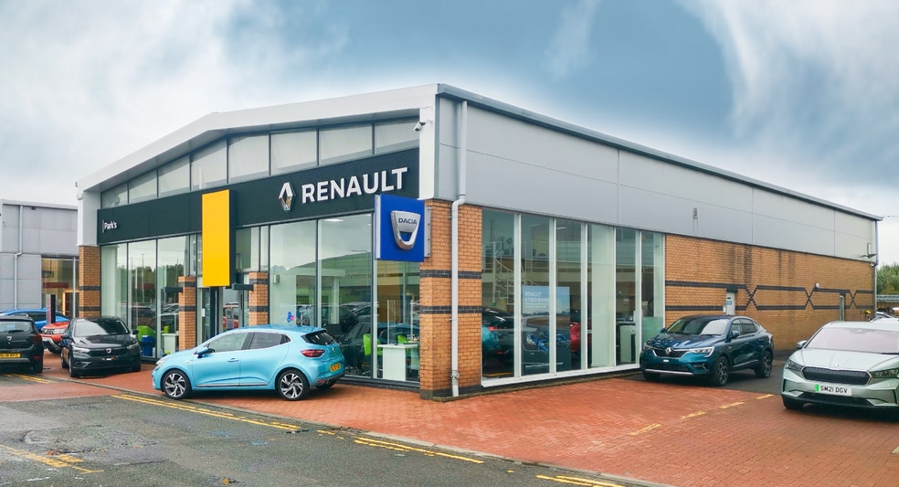 Fife Motor Vlg, Dunfermline, KY11 7EG