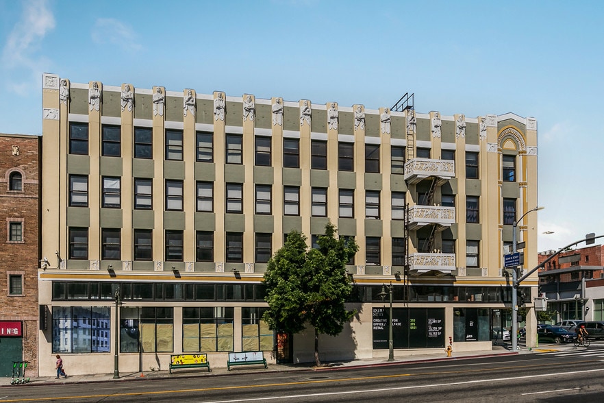 5500 Hollywood Blvd, Los Angeles, CA for lease - Building Photo - Image 2 of 7