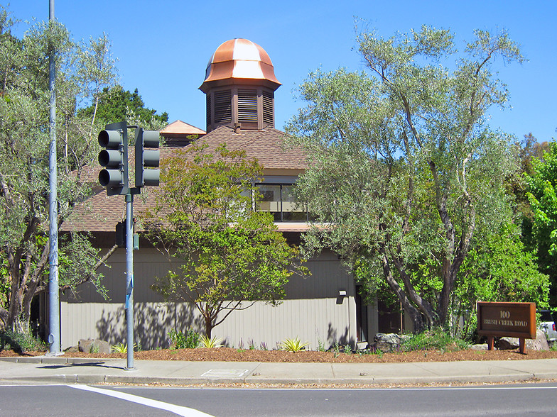 100 Brush Creek Rd, Santa Rosa, CA for sale - Building Photo - Image 1 of 16