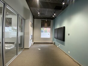 102-106 W 9th St, Kansas City, MO for lease Interior Photo- Image 2 of 10