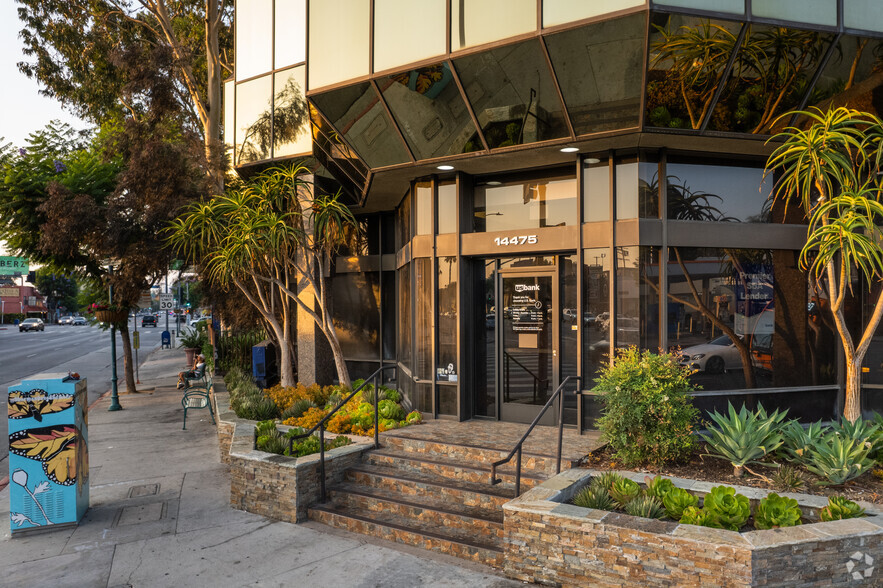 14455 Ventura Blvd, Sherman Oaks, CA for lease - Building Photo - Image 3 of 9