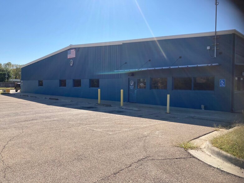 1545 N 3rd St, Lawrence, KS for sale - Building Photo - Image 1 of 1