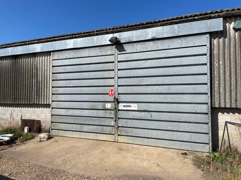 Bottle Ln, Hartley Wintney for sale - Building Photo - Image 1 of 1