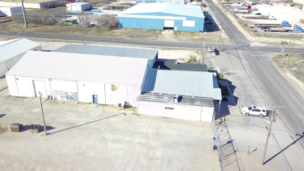 302 Industrial Ave, Odessa, TX for sale - Commercial Listing Video - Image 2 of 75