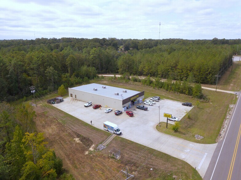 5135 Highway 26 W, Lucedale, MS 39452 Dollar General