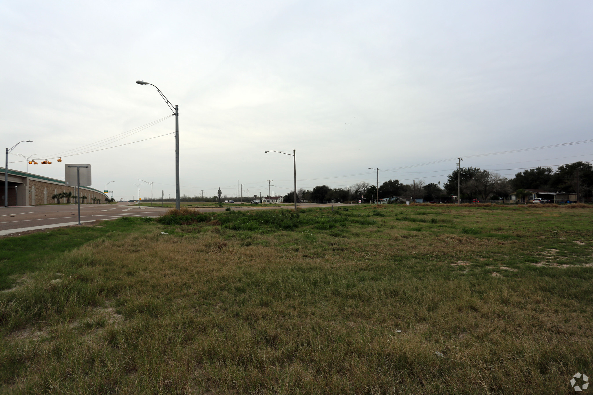 281 and E 15th St, Falfurrias, TX for sale Primary Photo- Image 1 of 1