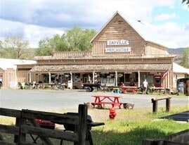 Dayville Merchantile - Duplex Property