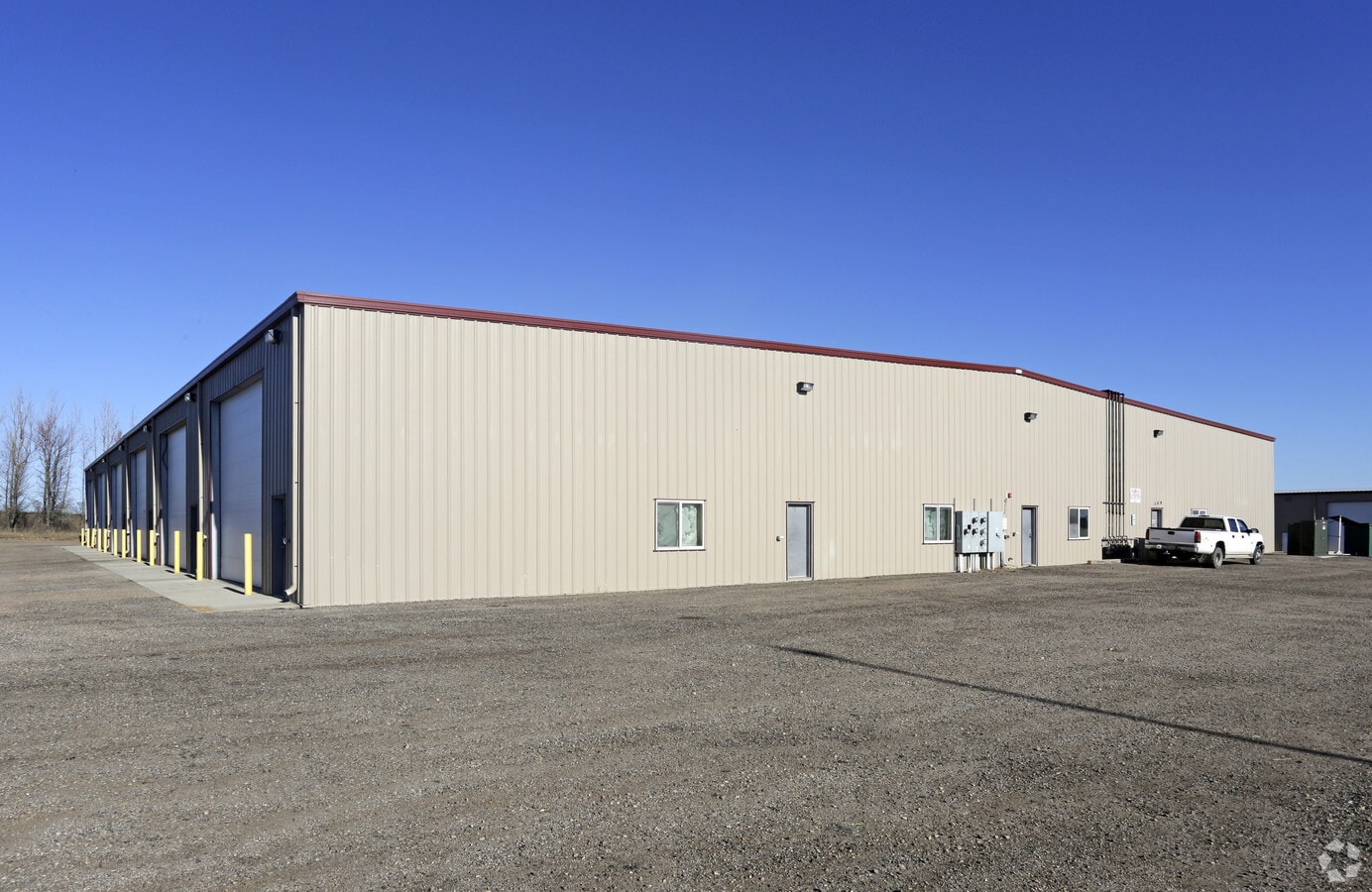 309 40th Ave NW, Minot, ND 58703 North Minot Shop Condos