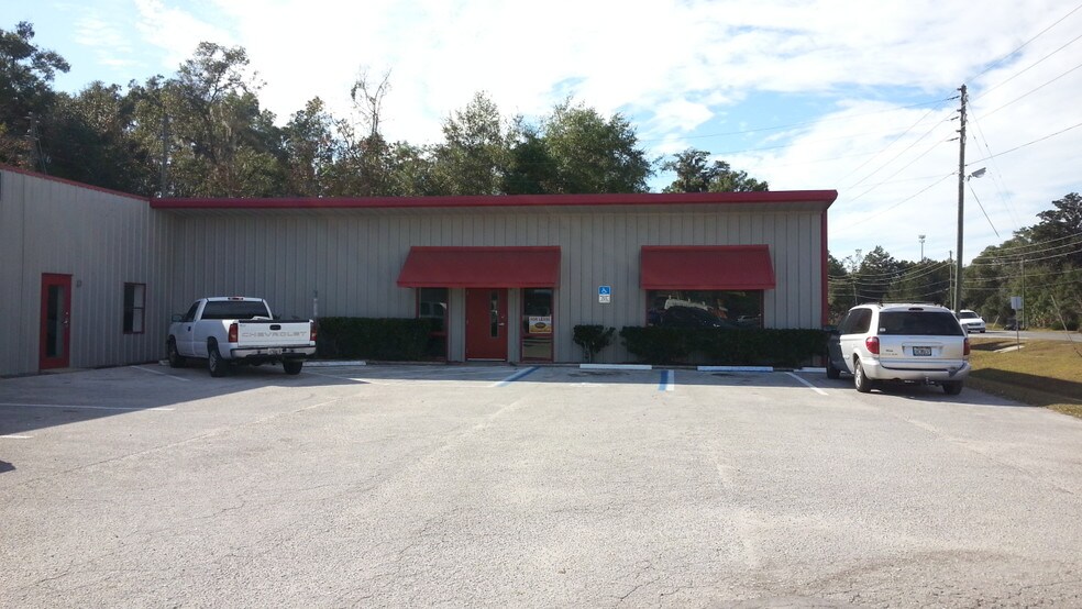 6658 SE 110th St, Belleview, FL for sale - Primary Photo - Image 1 of 1