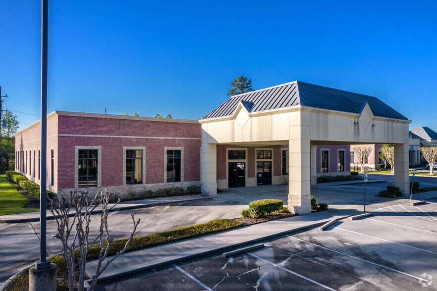 8101 Cypresswood Dr, Spring, TX 77379