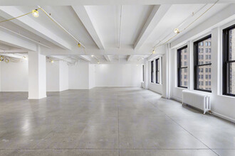 575 8th Ave, New York, NY for lease Interior Photo- Image 2 of 7