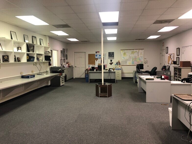 1921 Vance St, Reidsville, NC 27320 Vance Street Building