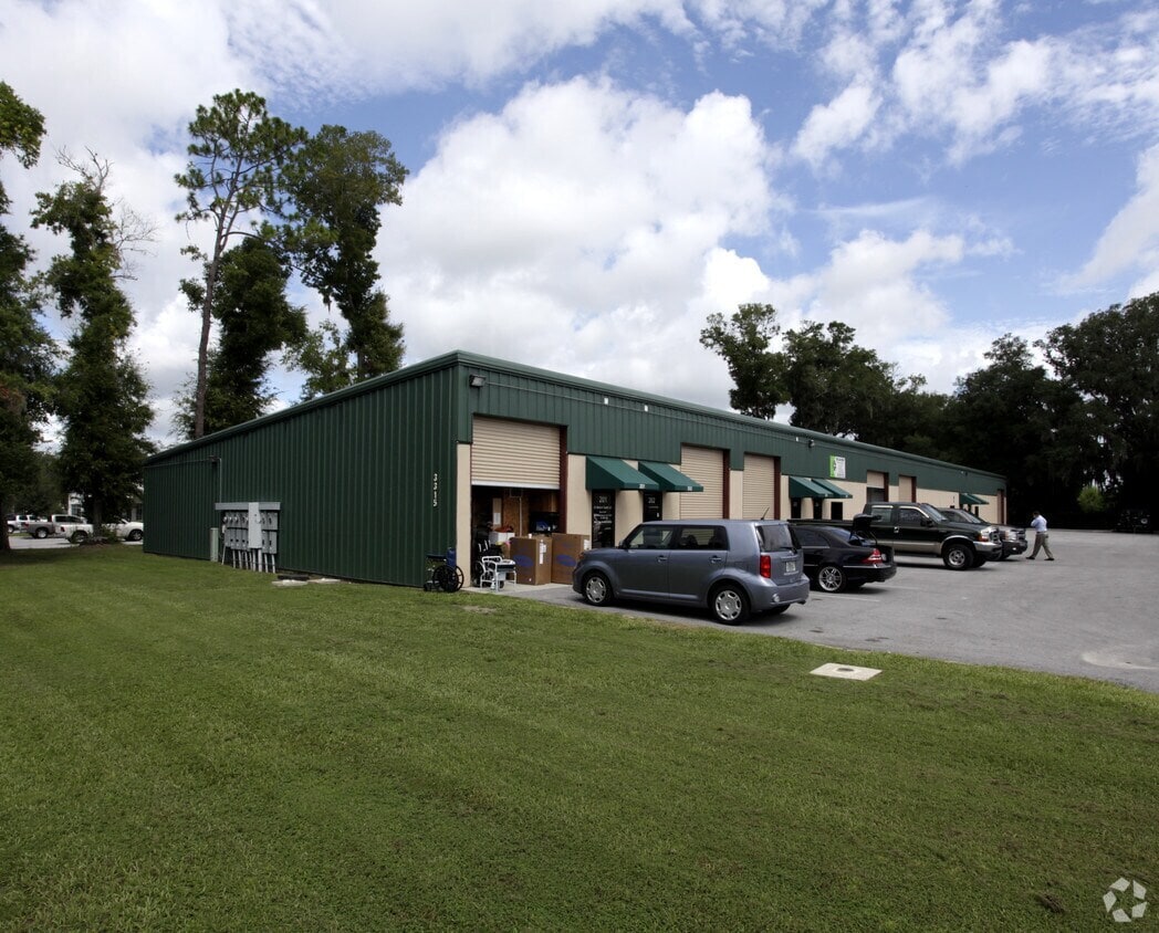 3315 SW 13th St, Ocala, FL for lease Interior Photo- Image 1 of 10