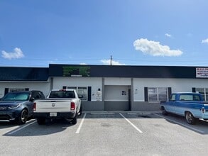 4861-4875 NE 12th Ave, Fort Lauderdale, FL for lease Interior Photo- Image 1 of 1