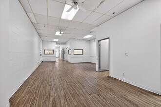 439-441 E Hastings st, Vancouver, BC for lease Interior Photo- Image 2 of 26